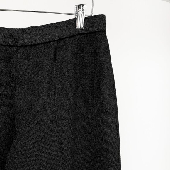 St. John Navy Knit Cropped Short Pant - Picture 5 of 7